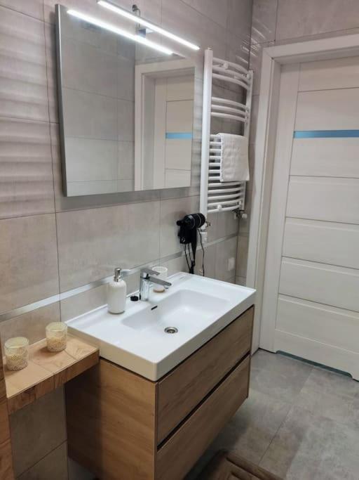 Green Dream Apartment Pobierowo Kryty Basen 외부 사진